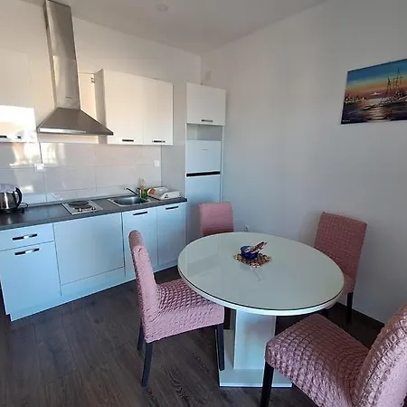 With Parking Space Brodarica, - 21888 *