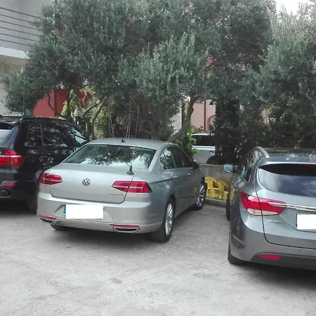 With Parking Space Brodarica, - 21888 *