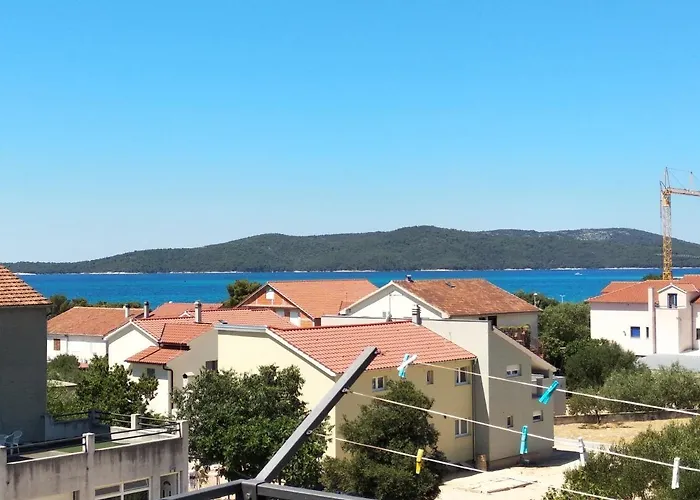 With Parking Space Brodarica, - 21888 *