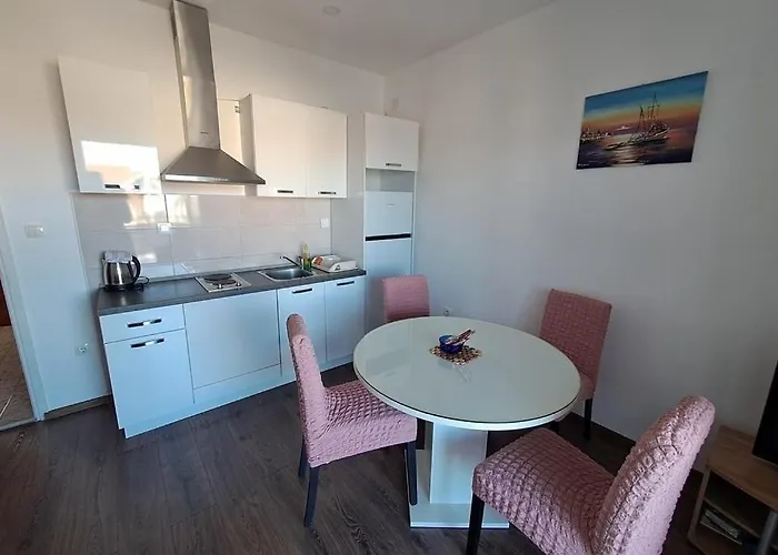 With Parking Space Brodarica, - 21888 *