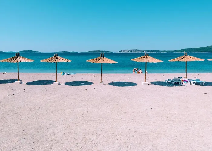 With Parking Space Brodarica, - 21888 Appartement Šibenik